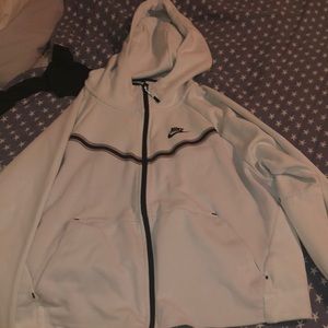 White Nike tech fleece